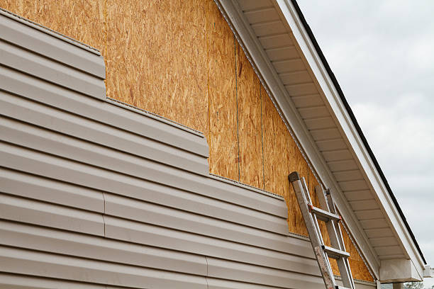 24/7 Emergency Storm Damage Siding Repair experts in Clemson, SC